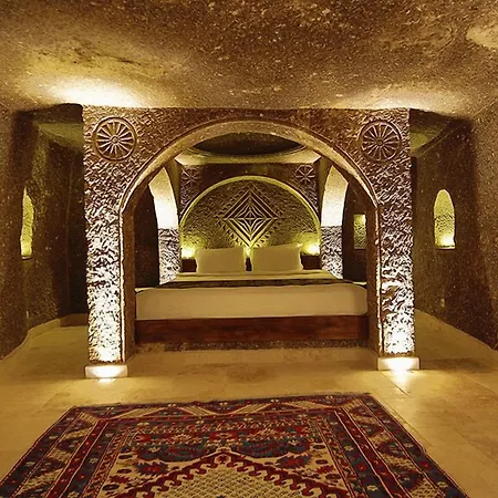 Erenbey Cave Adults Only 12 * Γκόρεμε