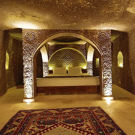Erenbey Cave Готель Гьореме